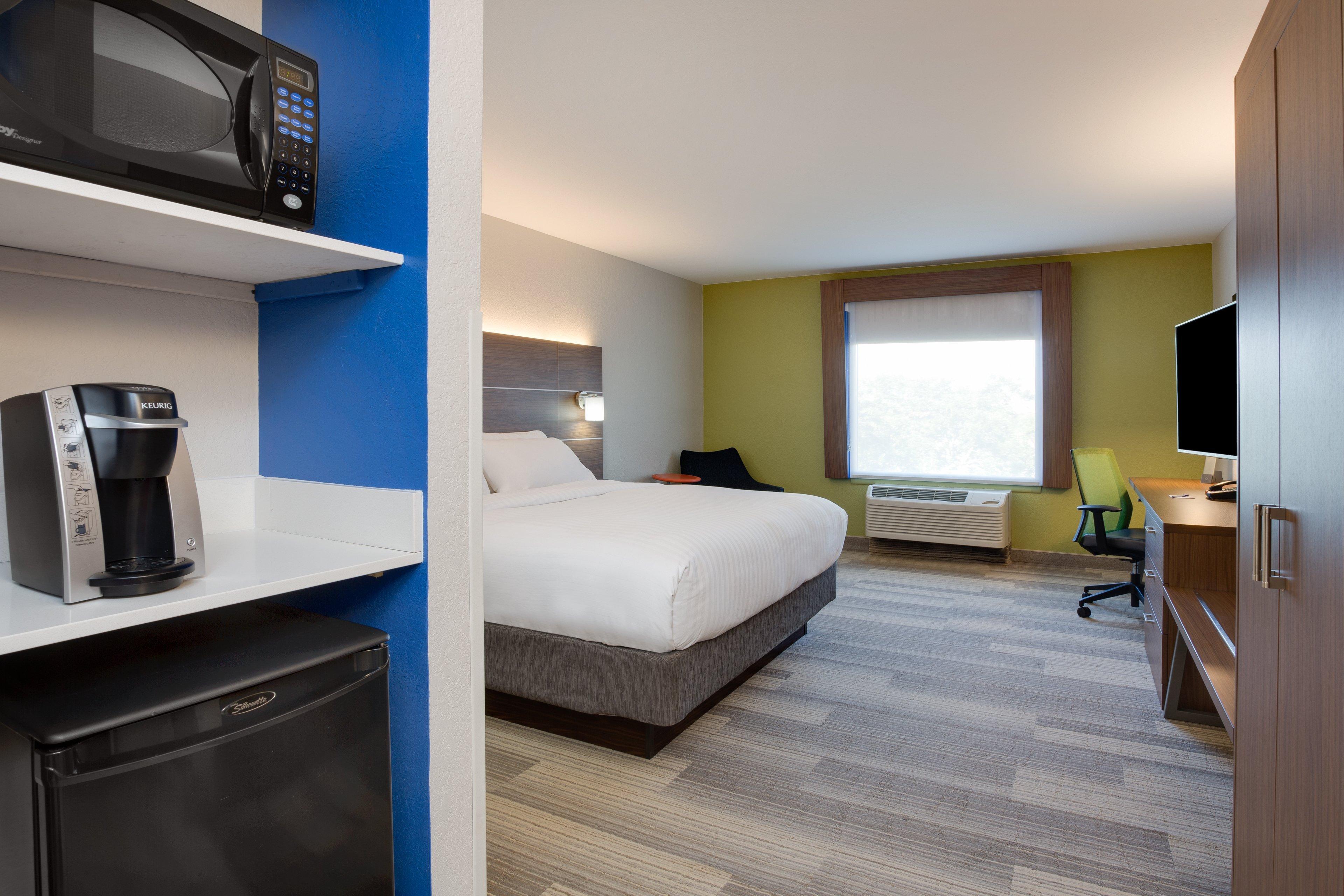 Holiday Inn Express Hotel & Suites Tampa-Fairgrounds-Casino By Ihg Bagian luar foto