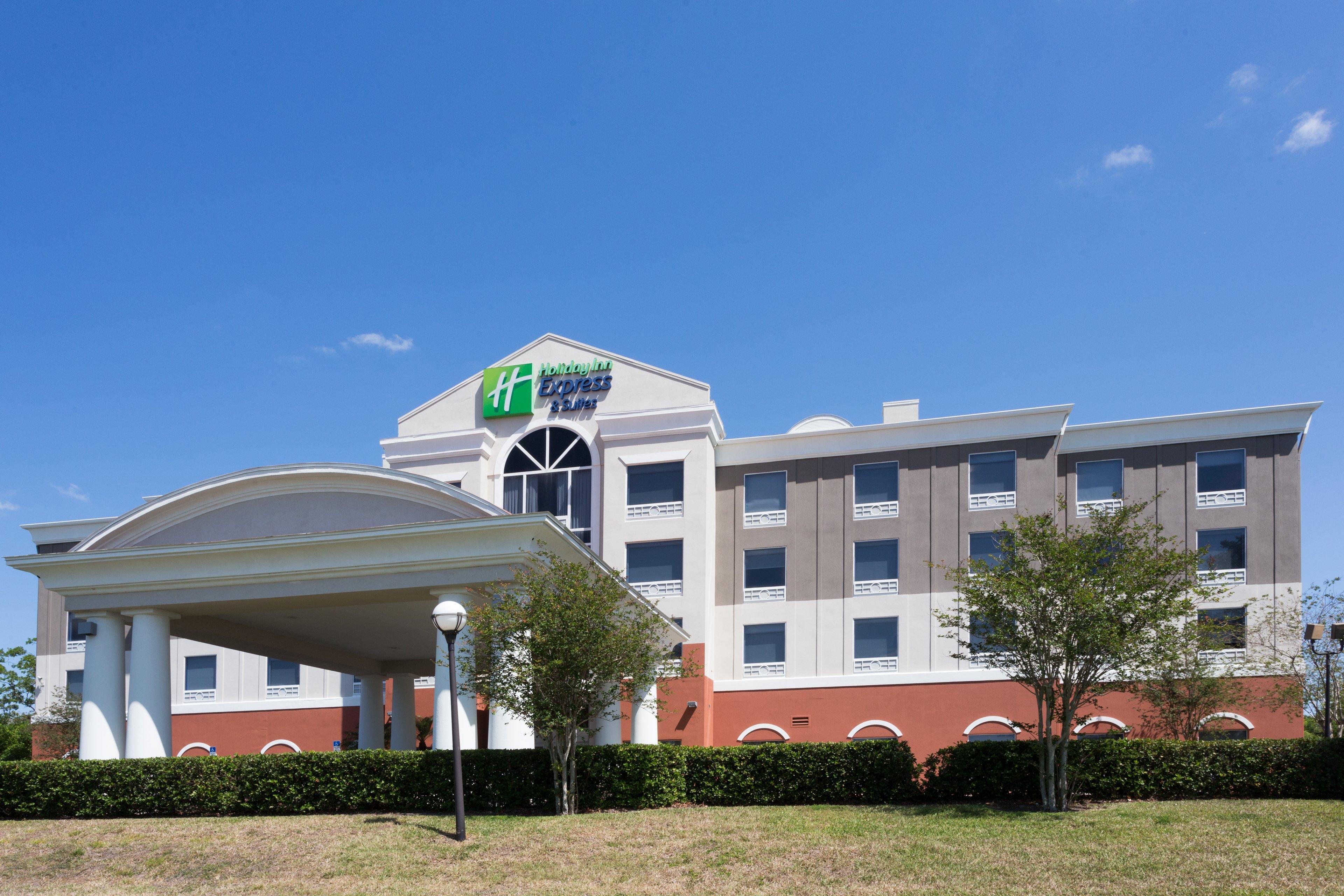 Holiday Inn Express Hotel & Suites Tampa-Fairgrounds-Casino By Ihg Bagian luar foto