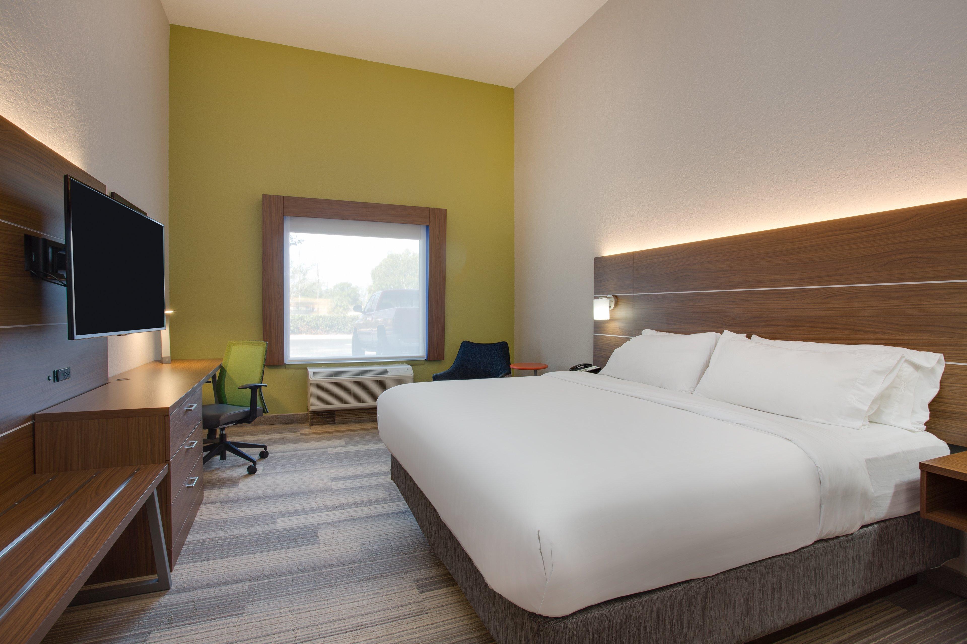 Holiday Inn Express Hotel & Suites Tampa-Fairgrounds-Casino By Ihg Bagian luar foto