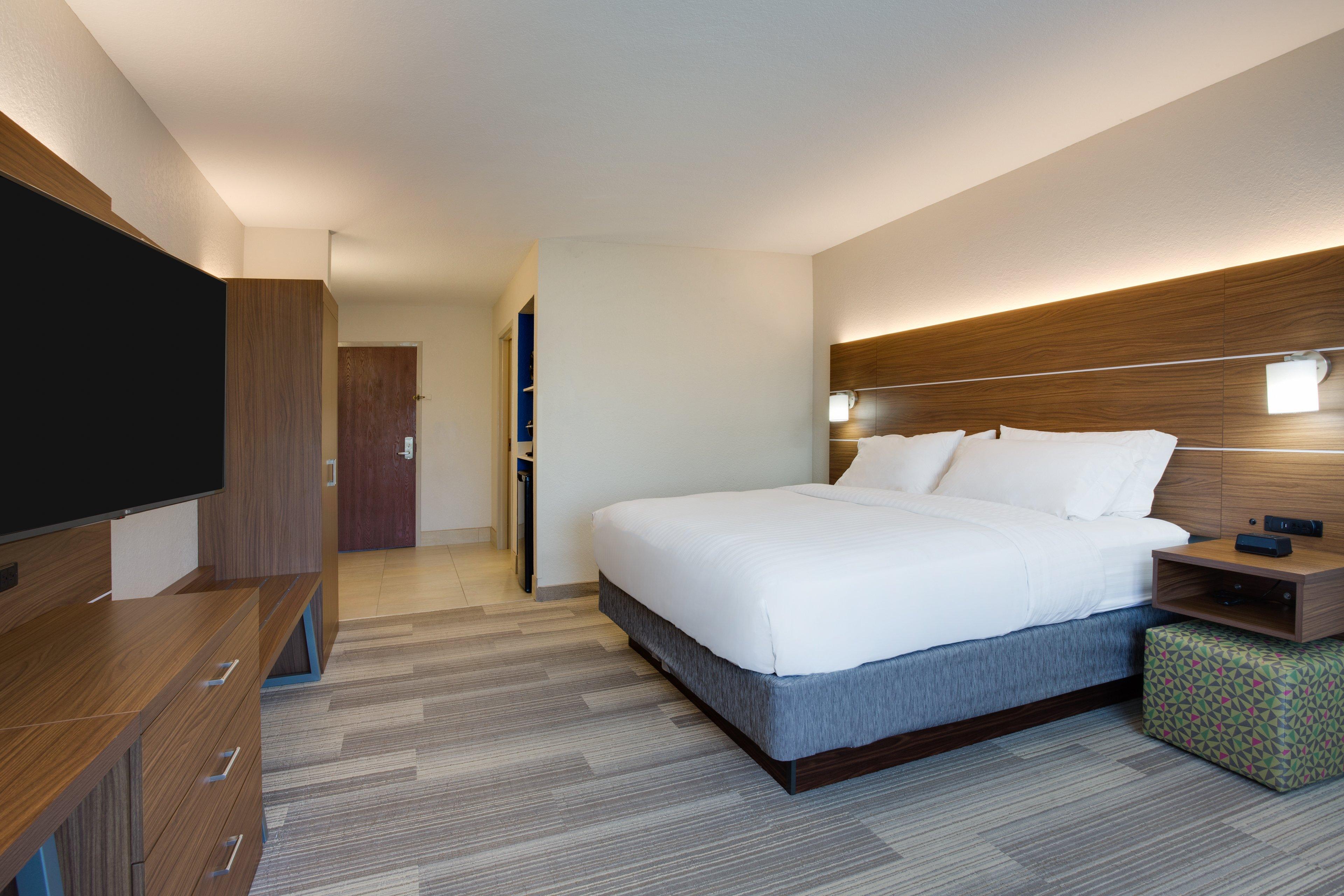 Holiday Inn Express Hotel & Suites Tampa-Fairgrounds-Casino By Ihg Bagian luar foto