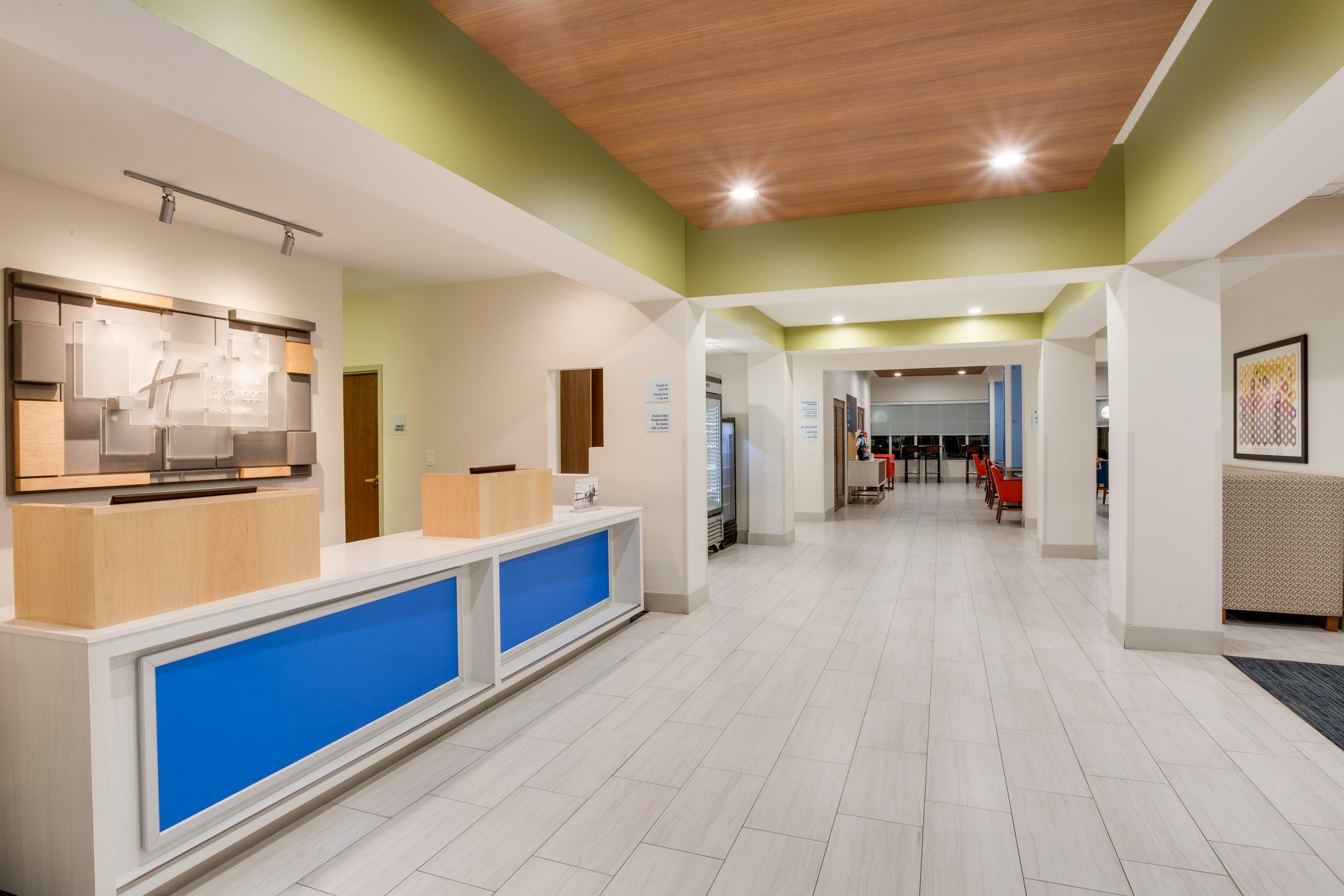 Holiday Inn Express Hotel & Suites Tampa-Fairgrounds-Casino By Ihg Bagian luar foto